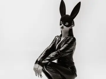 EllaHorton  live sex cam