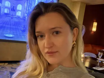 SkyAmy  live sex cam