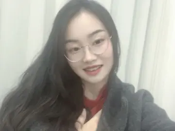 Yanglinl  live sex cam