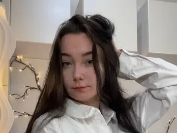 VenaMarrier  live sex cam