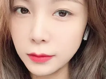 AhJing  live sex cam