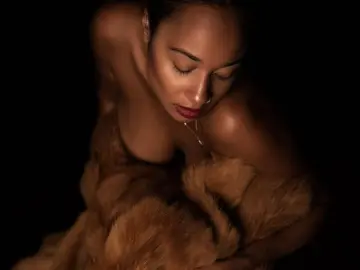 Dominoir  live sex cam