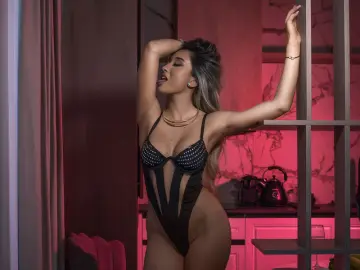 BellatrixNoir  live sex cam