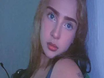 LuanaGreen  live sex cam