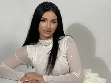 RosieMirra  live sex cam