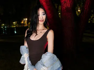 LunasBliss  live sex cam