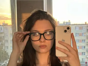 JaquelynKonkel  live sex cam