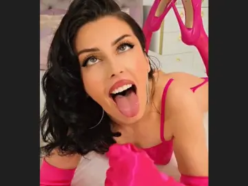KarinAss  live sex cam