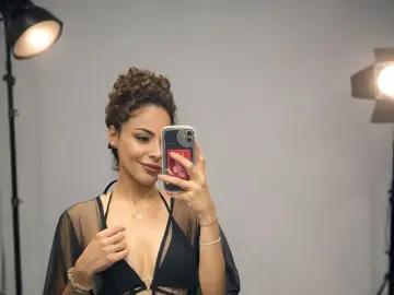 LunaGul  live sex cam