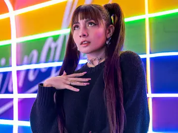 NicoleLabelle  live sex cam