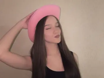 TrinaKanno  live sex cam