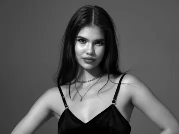 CelesteHadids  live sex cam