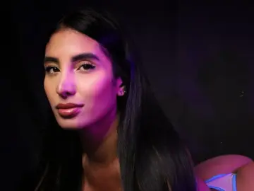 BrookAdams  live sex cam