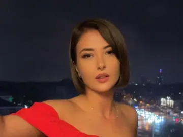 EmmaWillson  live sex cam