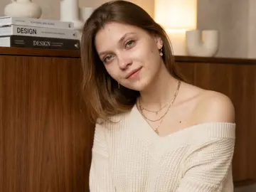OteliaBrizuela  live sex cam