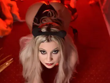 AriDiamond  live sex cam