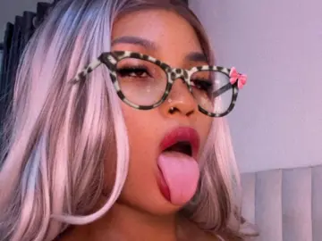 VivianArnault  live sex cam