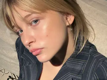 SoledadMadon  live sex cam