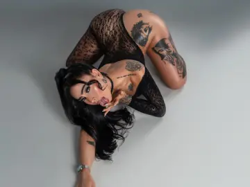 GianaDaniels  live sex cam