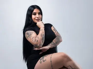 BellaMonrow  live sex cam