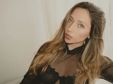 LaurentBelluci  live sex cam