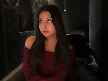 LonnaGovia  live sex cam
