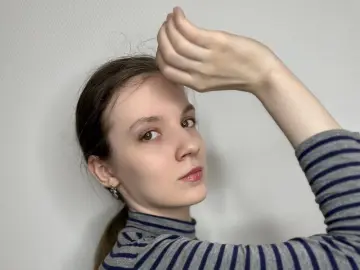 AlyseCluster  live sex cam