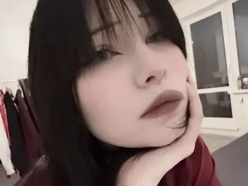 RinaMyers  live sex cam