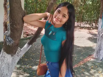 IsisBlaze  live sex cam