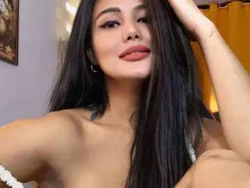 BettinaBenedita  live sex cam