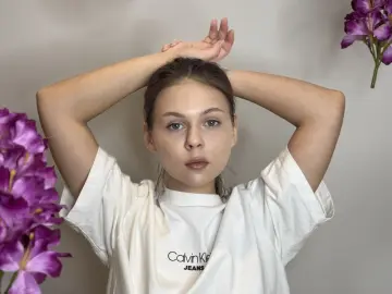 JenetteKotzur  live sex cam