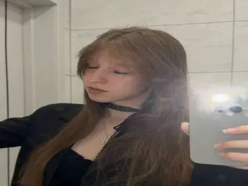 MarisolKiraly  live sex cam