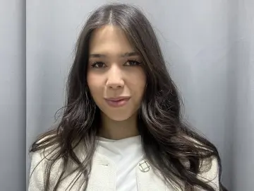 LisanOwens  live sex cam