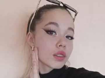 SteffaniePons  live sex cam