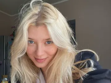 AshleaVadner  live sex cam