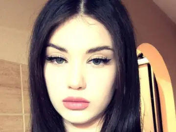 MonaCarterr  live sex cam