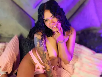 NaomiVelour  live sex cam