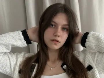EuraBorrayo  live sex cam