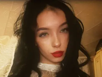 EvaPerelite  live sex cam