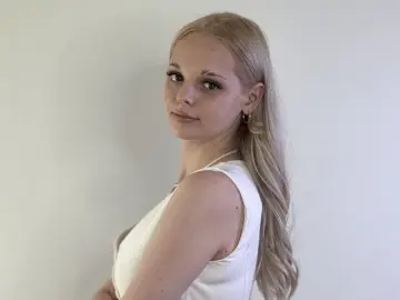 RosarioKerans  live sex cam