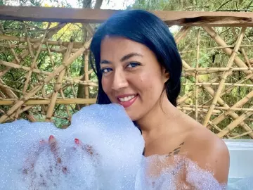 SashaBrady  live sex cam