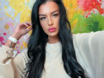 CasianaBlue  live sex cam