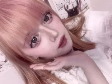 MaisieVandesteeg  live sex cam