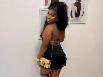 AnnyBricks  live sex cam