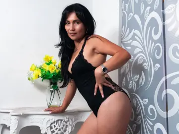 NicolletteFontan  live sex cam