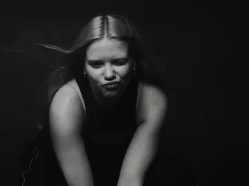 AngellaMaulin  live sex cam