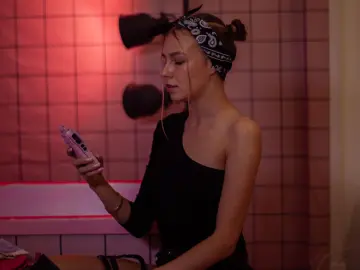 MolliMoll  live sex cam