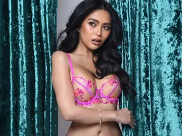 MariaEllamae  live sex cam