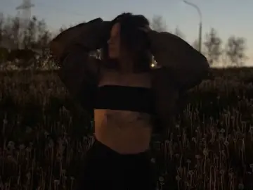 MichelinaBoe  live sex cam