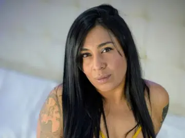 XiomaraCasydi  live sex cam